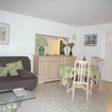 Apartment Confortable T2 - Beaurivage *